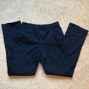 Navy blue slacks by Gloria Vanderbilt size 10